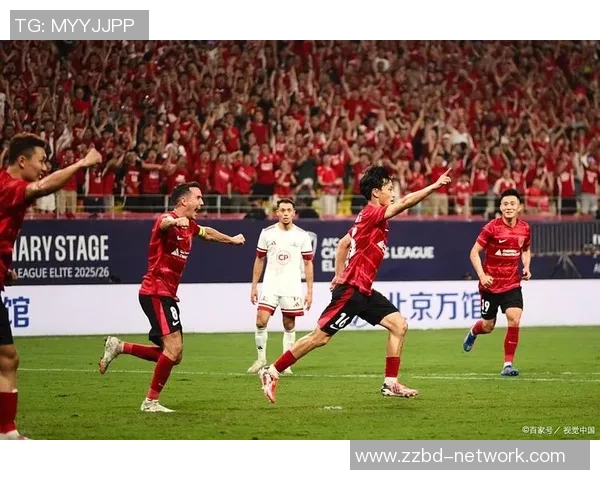 成都足球队以65分领跑冠军赛积分榜展现强大实力和竞争优势